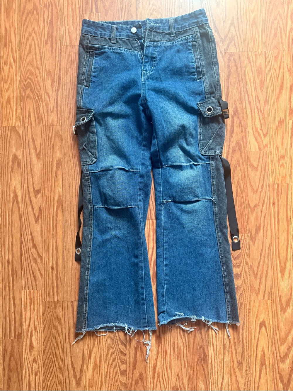 Dark Blue Two-Tone Cargo Flare Jeans - Women